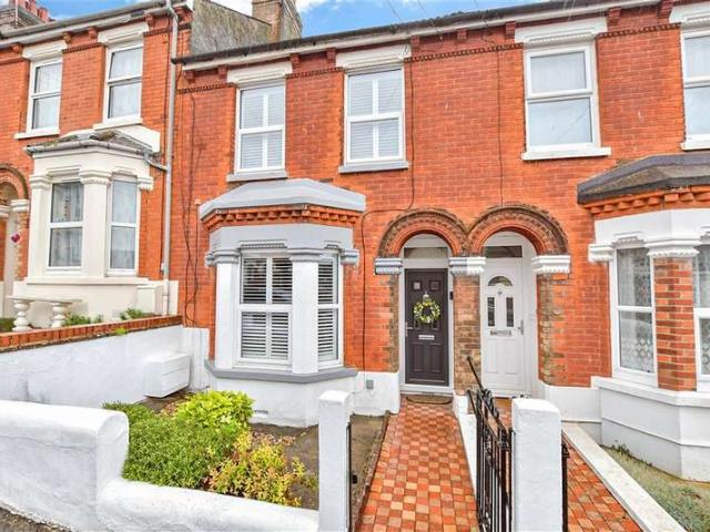 Cottage for sale in Tower Hamlets, Dover