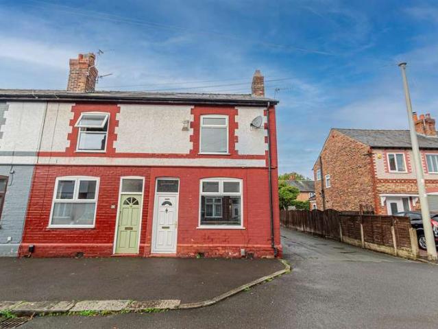 Cottage for sale in Westy, Warrington