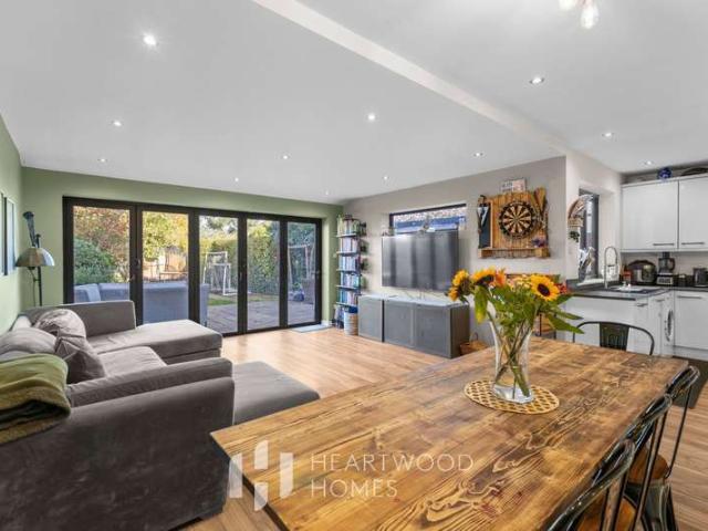 Cottage for sale in St Albans