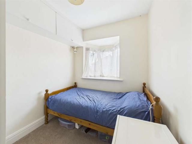 Terraced House for rent in Ruislip, London Borough of Hillingdon