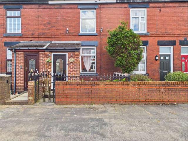 Cottage for sale in Union Bank, St Helens
