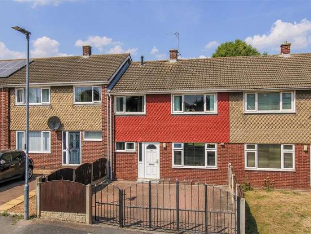 Cottage for sale in Ferrybridge, West Yorkshire
