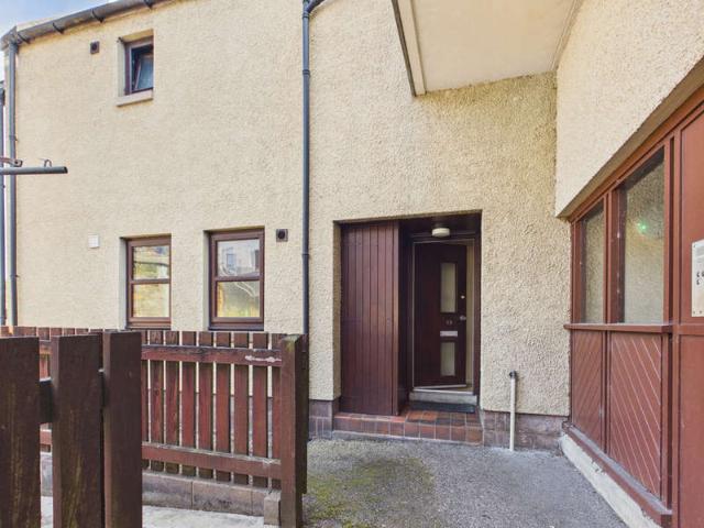 Cottage for sale in Elgin, Scotland