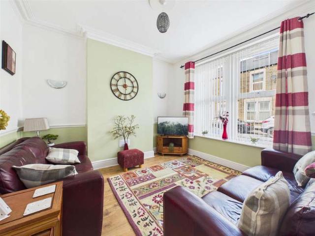 Cottage for sale in Poulton-le-Sands, Bare