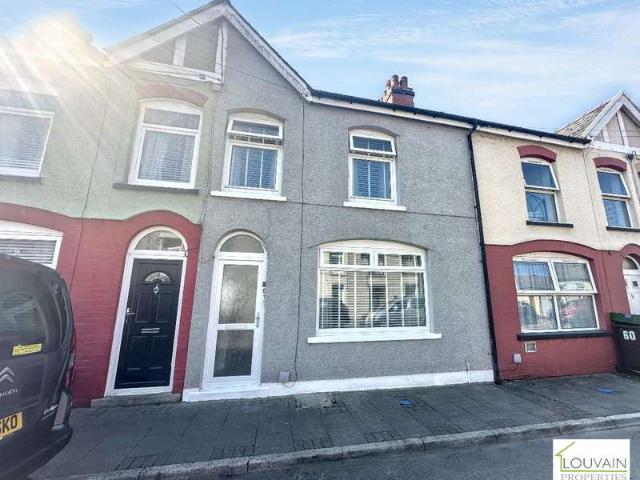 Cottage for sale in Abertysswg, Wales