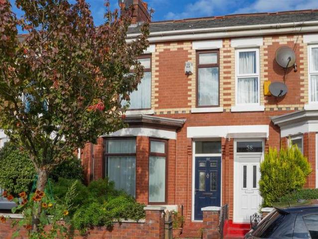 Cottage for sale in Old Trafford, Trafford Park