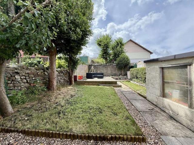 Cottage for sale in Robertstown, Trecynon