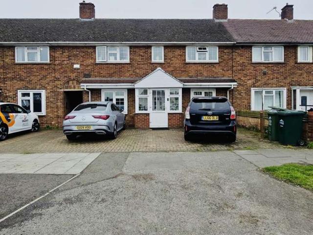 Cottage for sale in Lower Halliford, Surrey