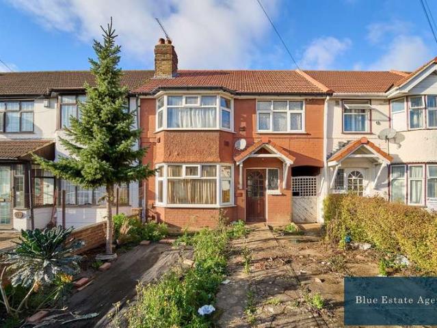 Cottage for sale in London Borough of Hounslow, Greater London