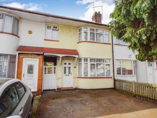 Terraced House for sale in Slough, Cippenham