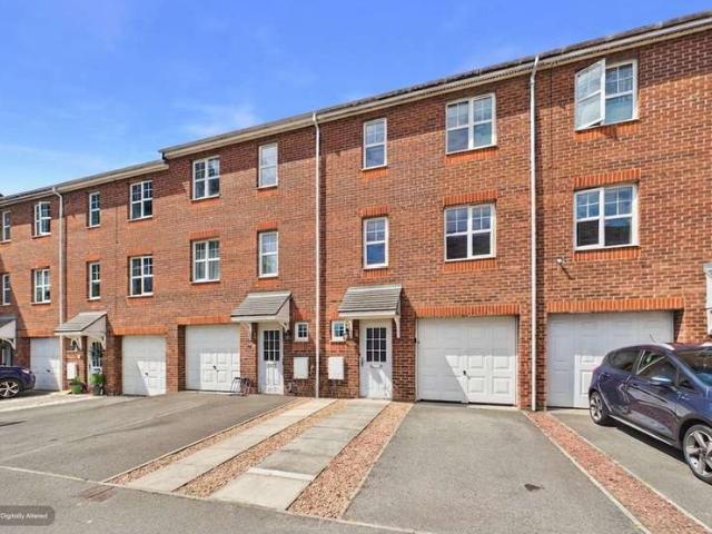 Cottage for sale in Old Town, Bridlington