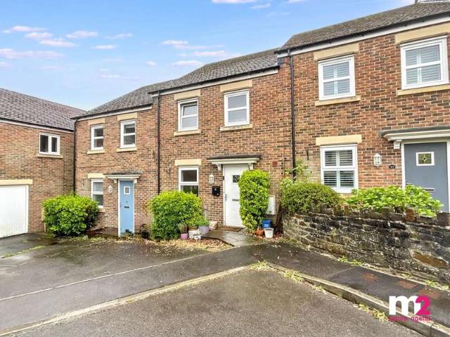 Cottage for sale in Llanbadoc, Wales