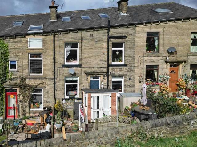 Terraced House for sale in Hebden Bridge, Pecket Well