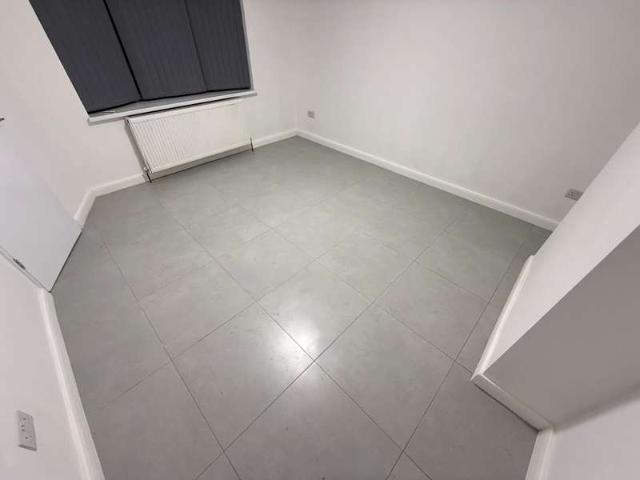 Cottage for rent in Slough