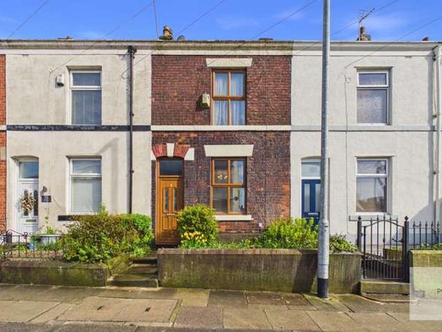 Cottage for sale in Bury, Greater Manchester
