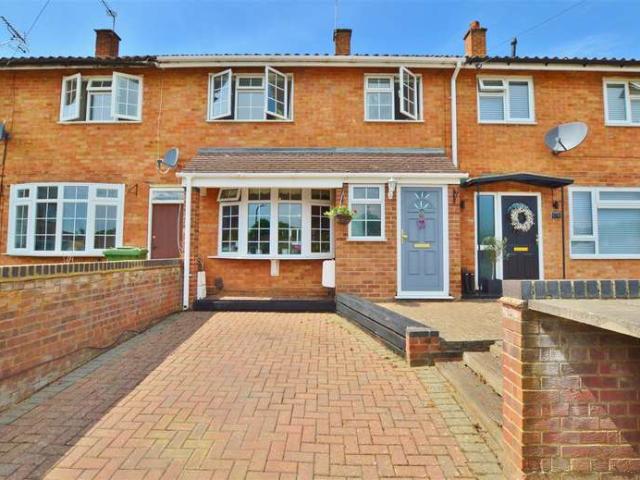 Terraced House for sale in Slough