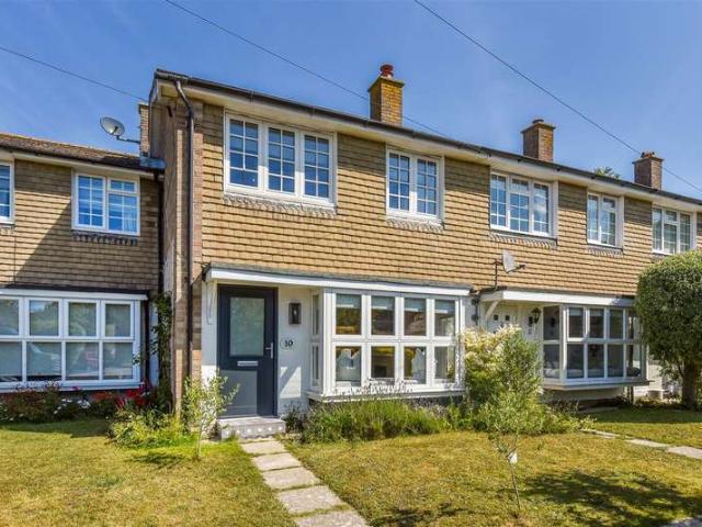 Cottage for sale in Littlecote, West Sussex