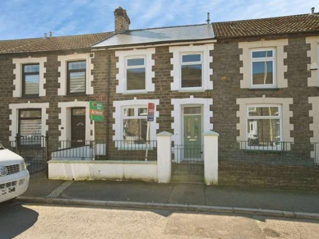 Cottage for sale in Pentre, Ton Pentre