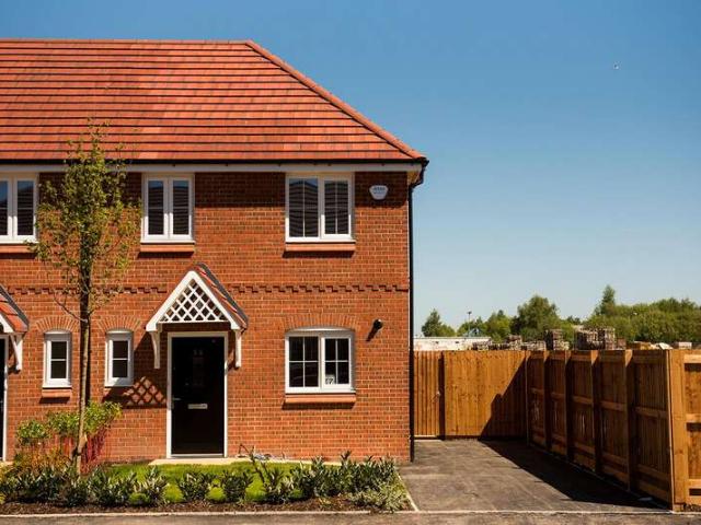 Cottage for rent in Rossmore, Cheshire
