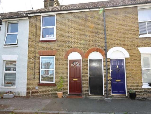 Cottage for rent in Preston, Oad Street