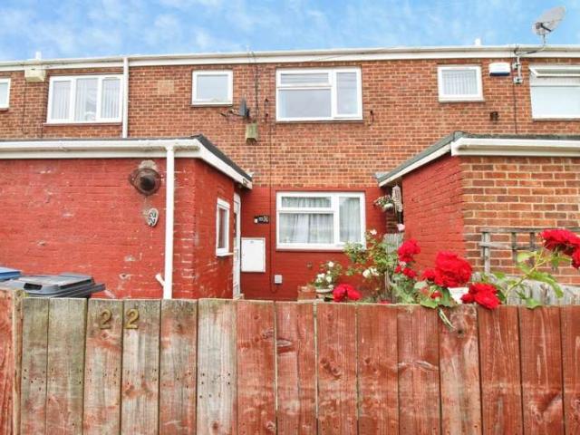 Cottage for sale in Bransholme, Hull