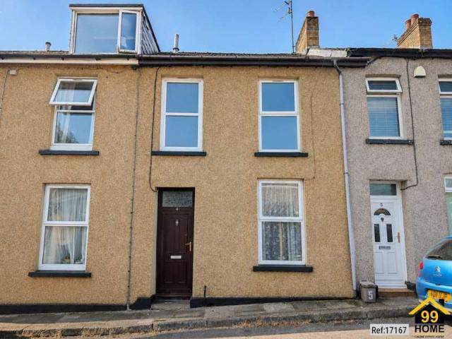 Cottage for sale in Trosnant, Griffithstown