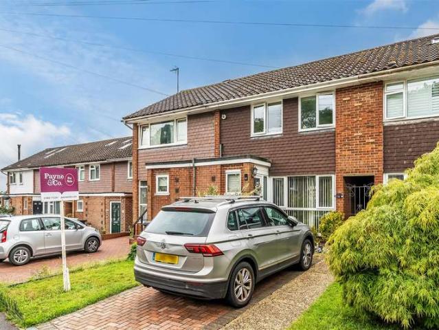 Cottage for sale in Oxted, Hillview