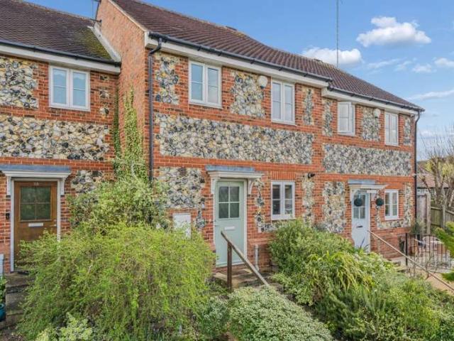 Cottage for sale in Chalfont St. Peter, Denham