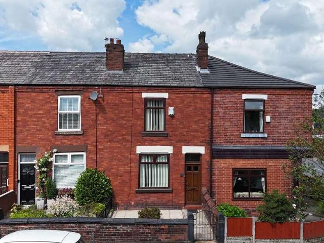 Cottage for sale in Wigan, Greater Manchester