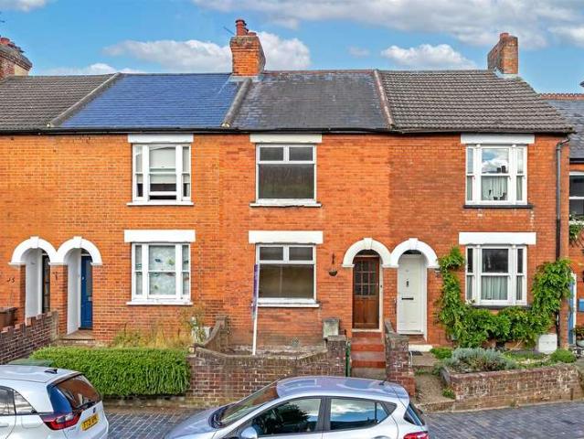 Cottage for sale in St Albans, Five Acres