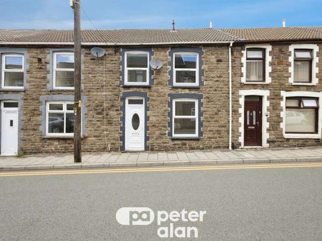 Cottage for rent in Maesteg, Caerau