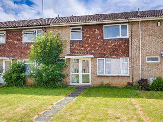 Cottage for sale in Northampton, Northamptonshire