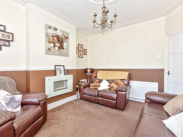 Cottage for sale in Buckland, City Of Portsmouth