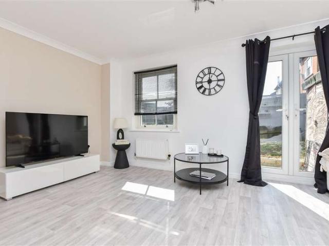 Cottage for sale in Herne and Broomfield, The Bridge