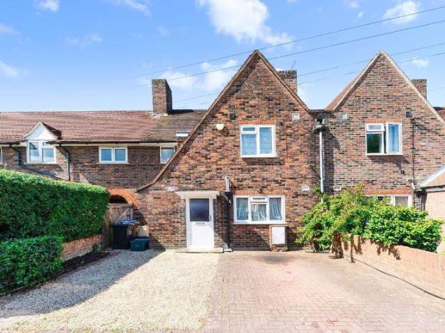 Cottage for sale in London Borough of Merton, Merton Park
