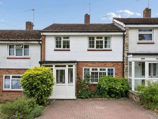 Cottage for sale in Cookham