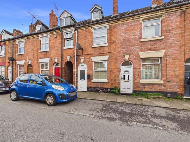 Cottage for sale in Aggborough, Wyre Forest