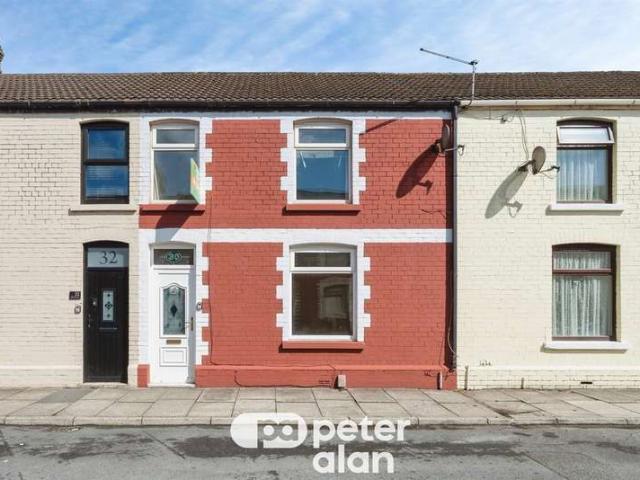 Cottage for sale in Aberavon, Wales