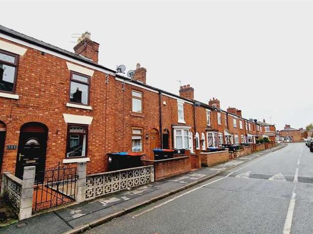 Cottage for rent in Glebe Green, Winsford