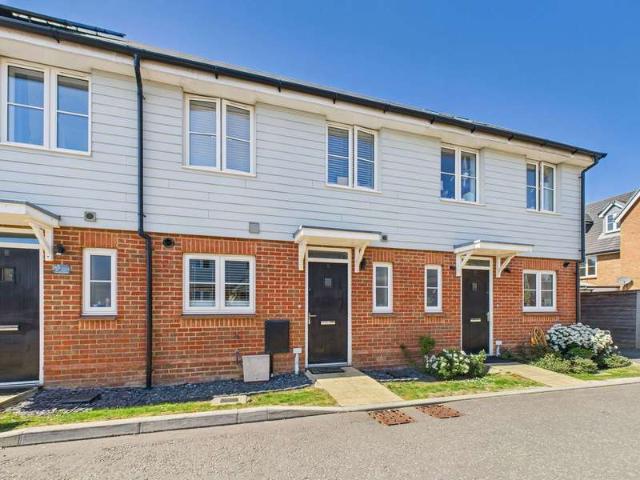 Cottage for sale in Angmering, Clapham