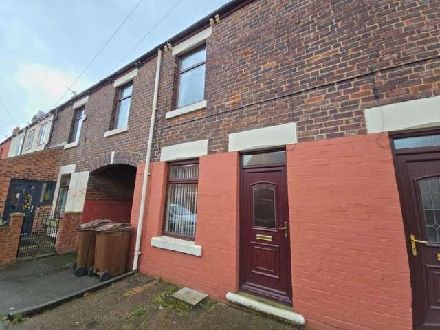 Cottage for sale in Wombwell, South Yorkshire