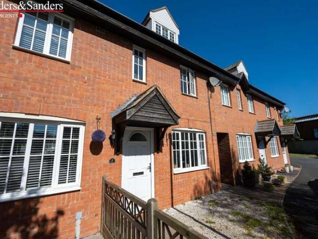 Cottage for sale in Arrow, Stratford-on-Avon