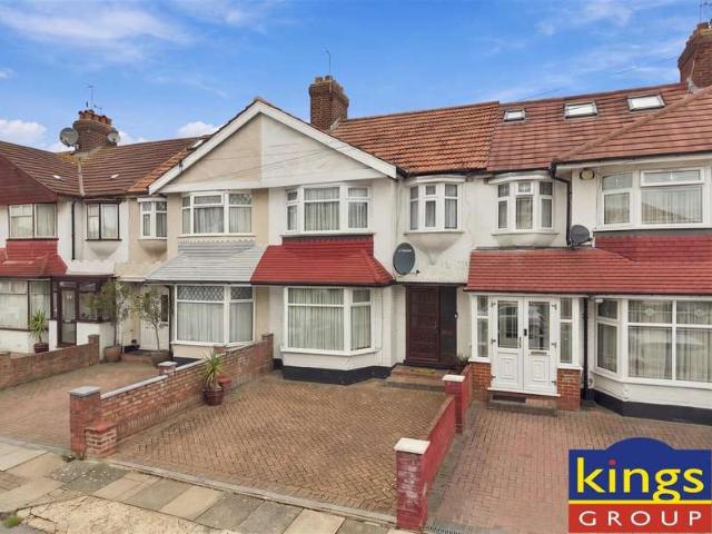 Cottage for sale in London Borough of Enfield, Greater London