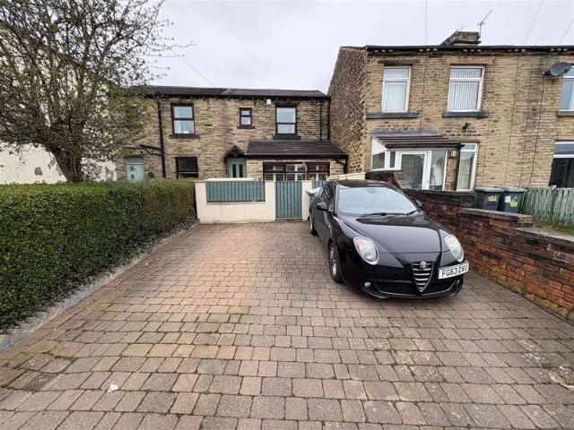 Cottage for sale in Cleckheaton, West Yorkshire