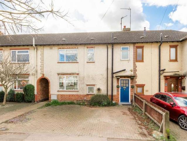 Cottage for sale in Finedon