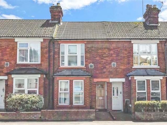 Cottage for sale in Midway, Kent