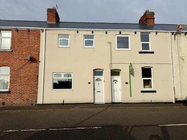 Cottage for rent in Castletown, Sunderland