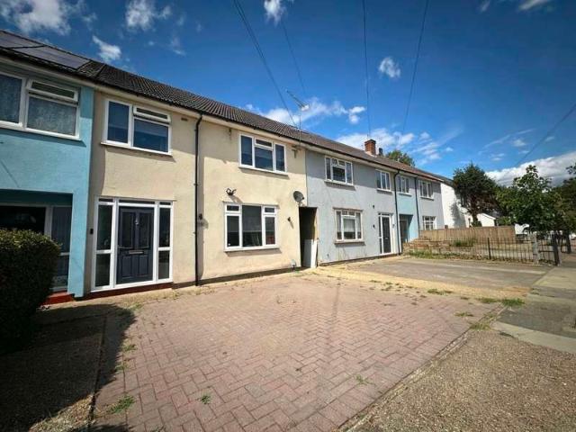 Cottage for sale in Harold Wood, Greater London