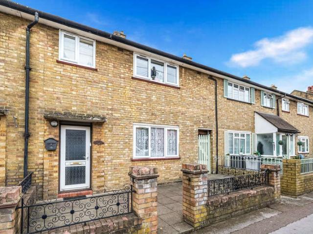 Cottage for sale in Noel Park, Greater London
