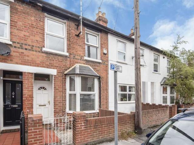 Cottage for sale in Reading